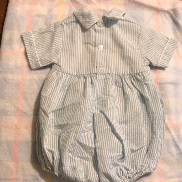 House Of Hatten Inc. Boys Onesie And Matching Bib